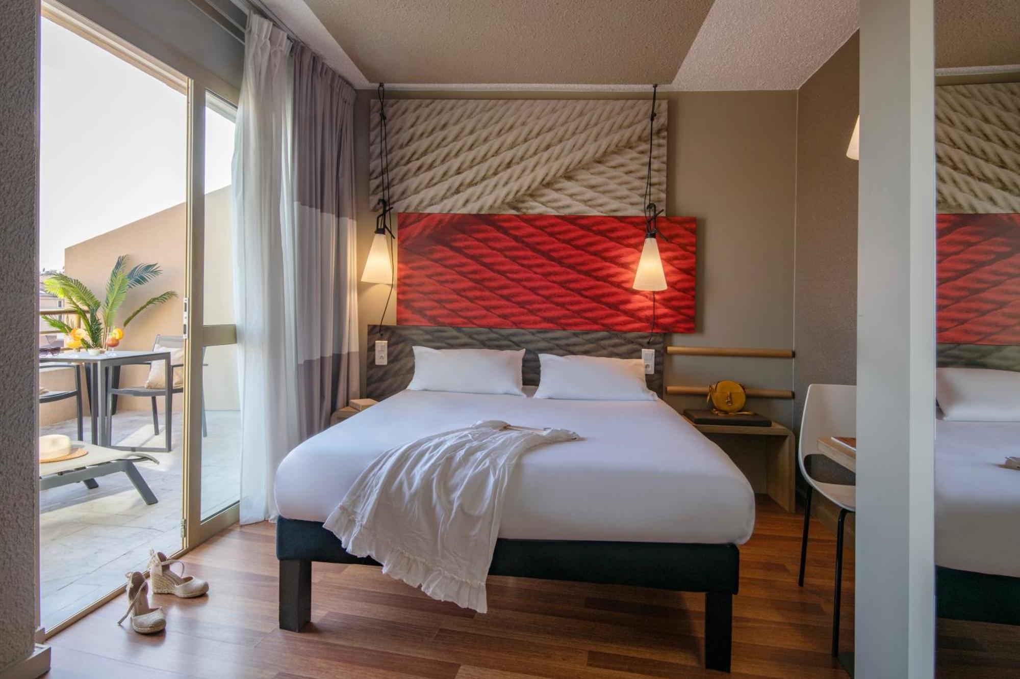Ibis Cannes Plage La Bocca Exterior photo